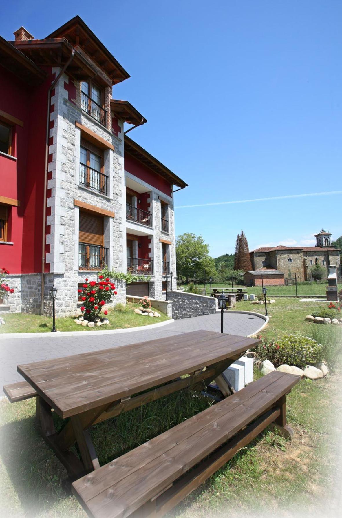 Apartamentos Rurales La Vina Кангас-де-Онис Экстерьер фото